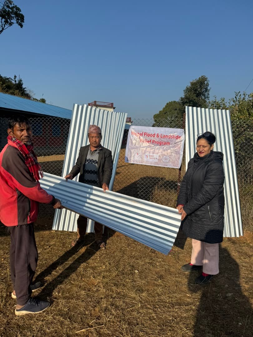 Roofing Help in Saldum